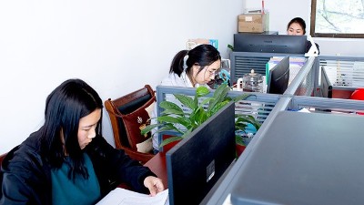 魯海暖通-文員辦公區(qū)